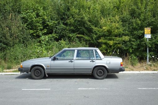 Volvo 740 saloon